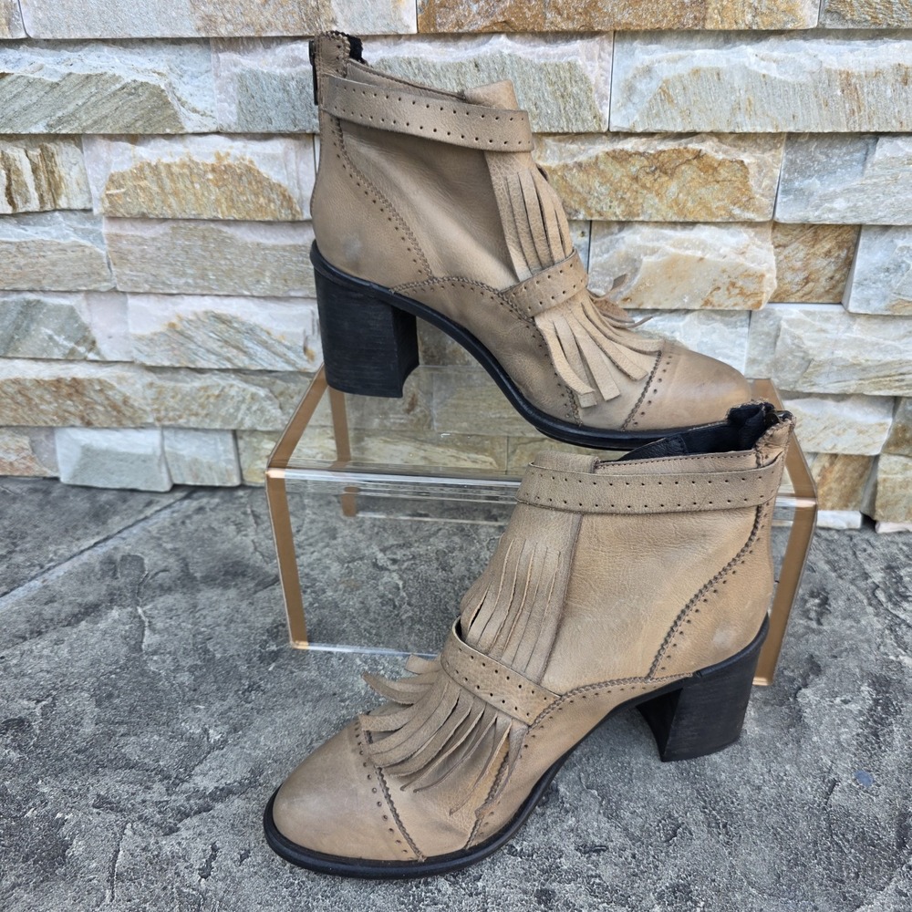 Free People Womens Brown Fringe Kiltie Boot 7.5 Zip Block Heel Ankle Bootie